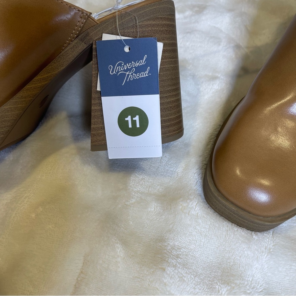 Universal Thread Tan Mules - Picture 13 of 16